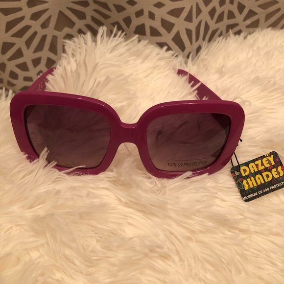 Accessories - 🆕NWT Bold Purple Thick Frame Funky Sunglasses